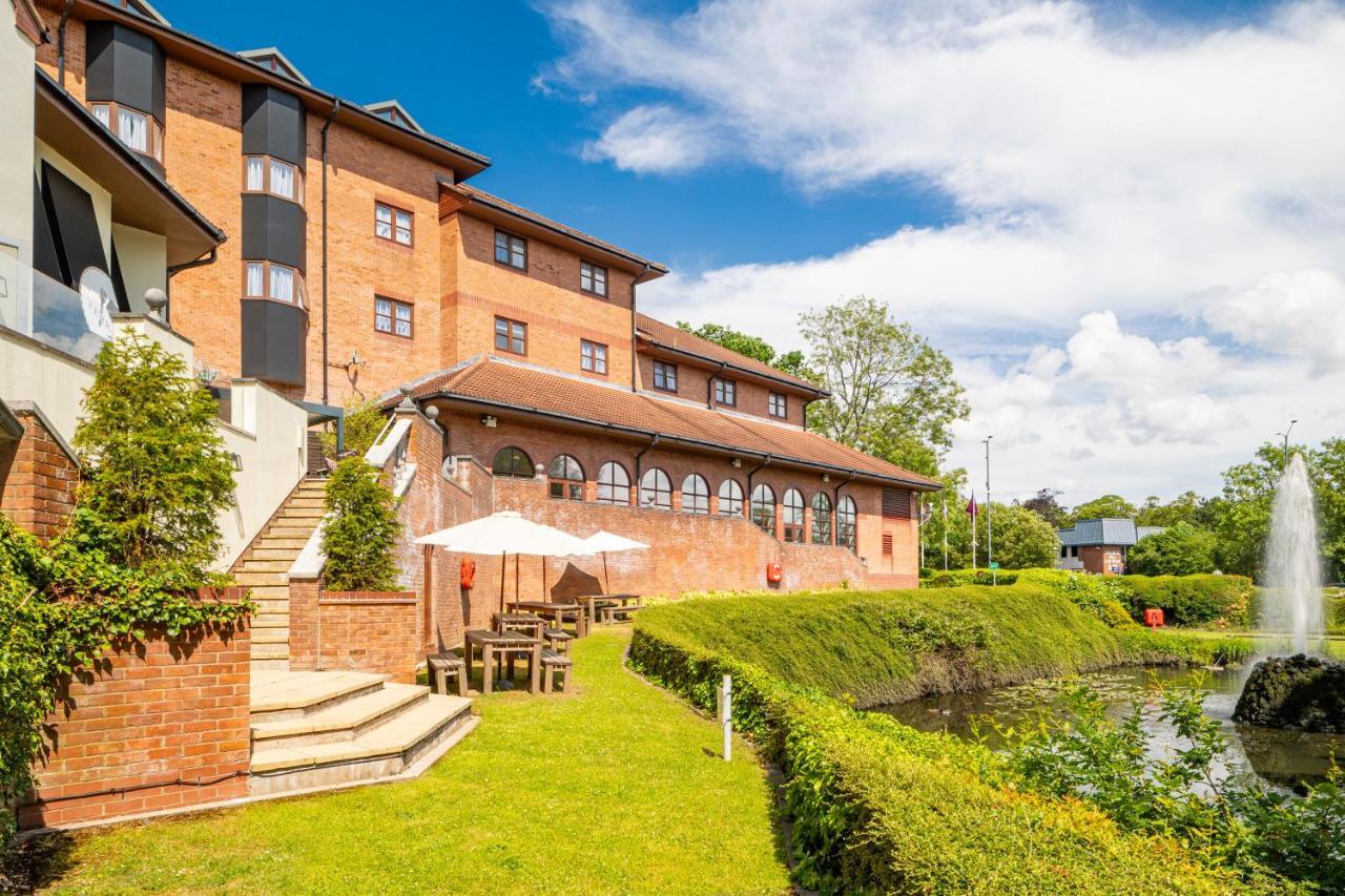 Crowne Plaza Solihull, An Ihg Hotel Exterior foto
